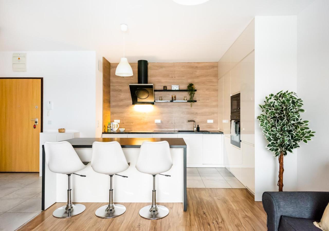 Magazynowa Exclusive Amber Apartment Varşova Dış mekan fotoğraf