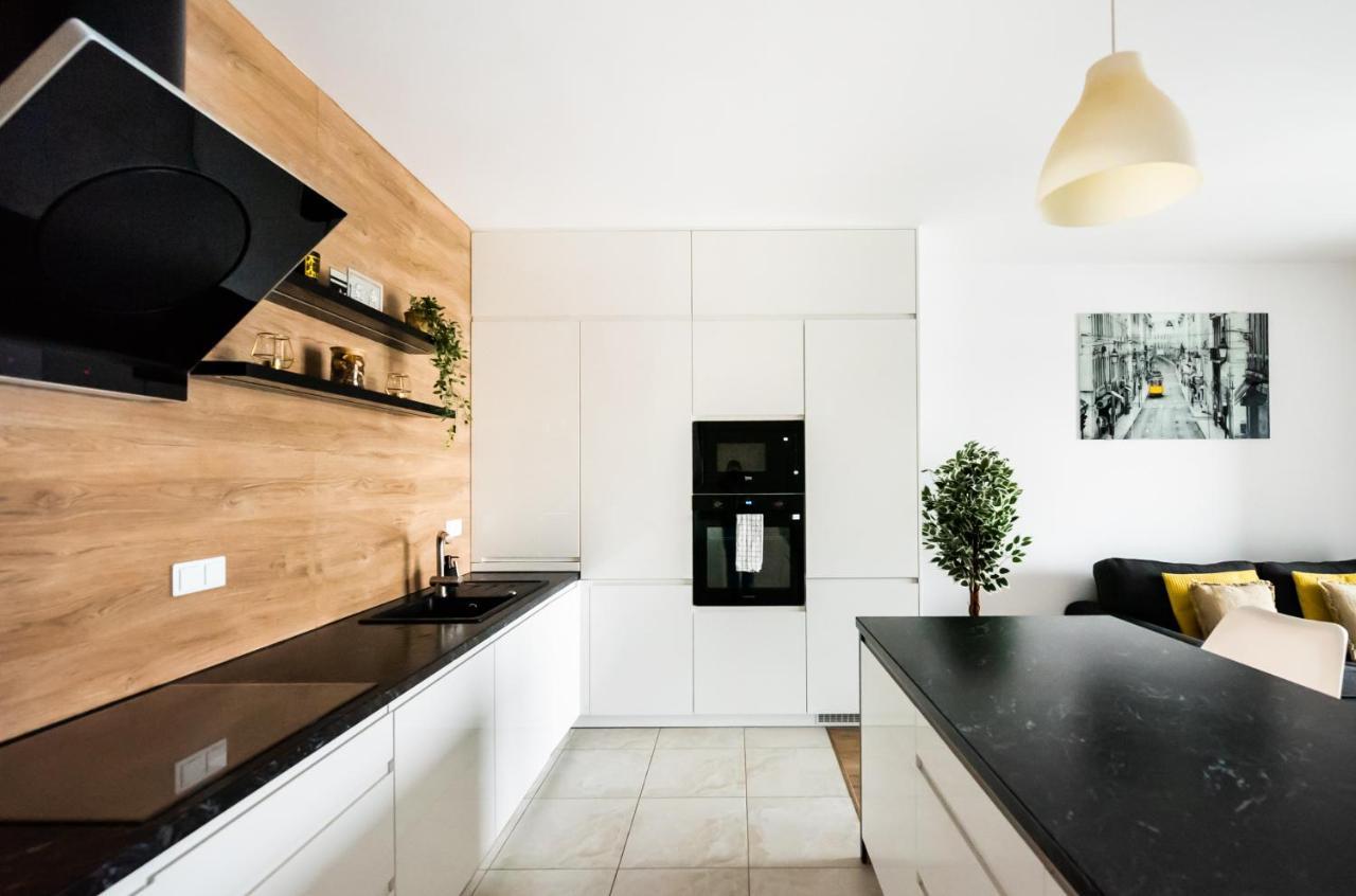 Magazynowa Exclusive Amber Apartment Varşova Dış mekan fotoğraf